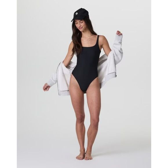 New Vuori Women’s Encinitas One Piece Swimsuit in Black Size Medium - Picture 2 of 4